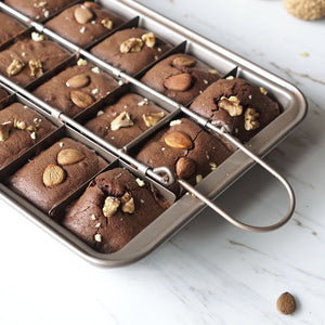Bake Perfect Brownies with Our Premium Brownie Baking Pan!