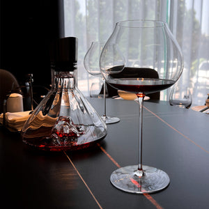 Hand-blown Crystal Wine Glass: Elevate Your Wine Experience