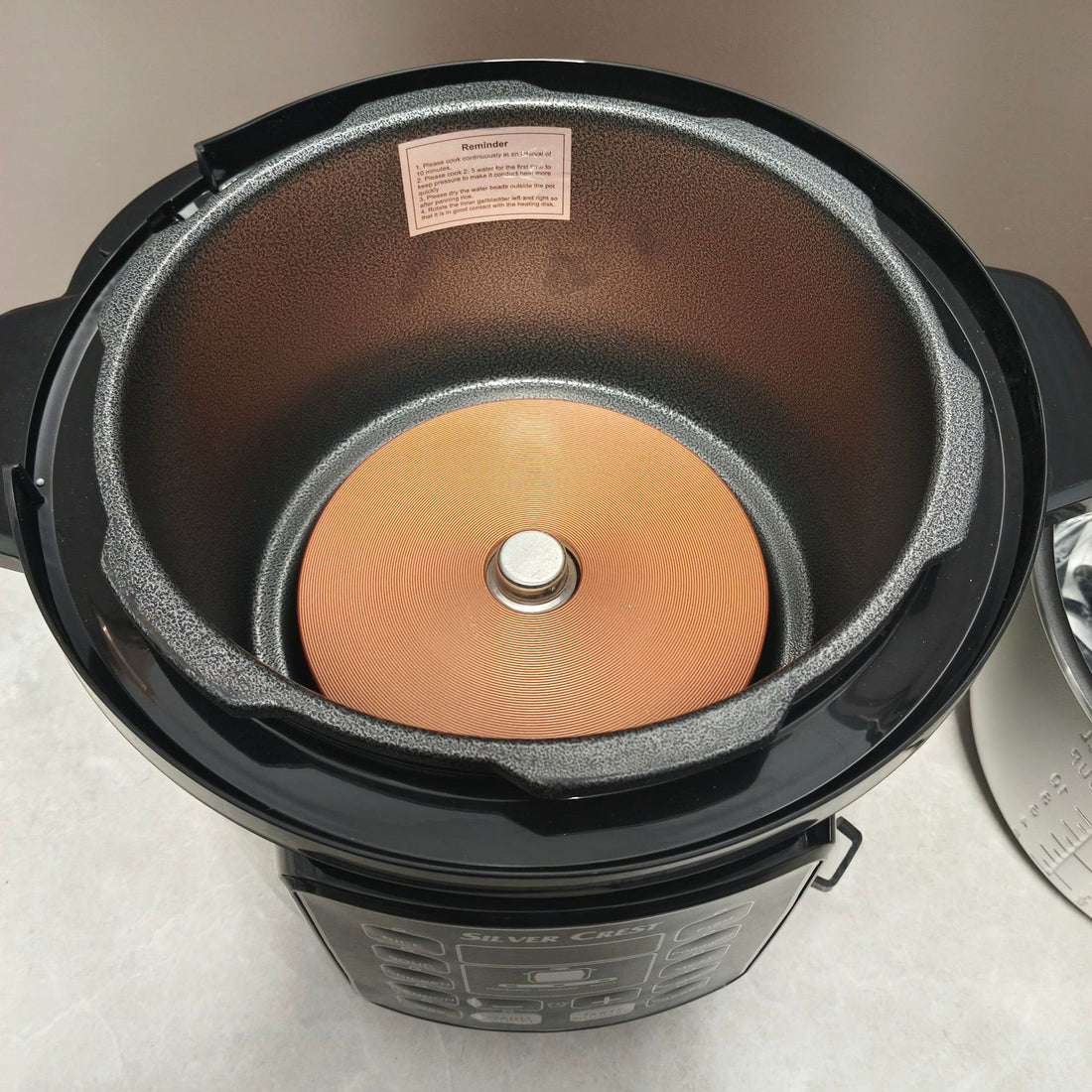 English Large Capacity Household Pressure Cooker
